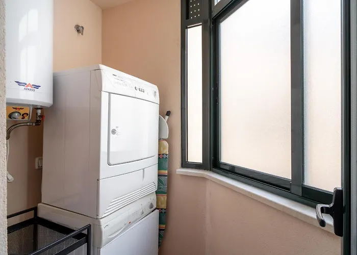 Апартаменты Cala De Seaview Casasol *